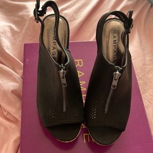 Rampage chamomile black front brown cork wedge with zipper